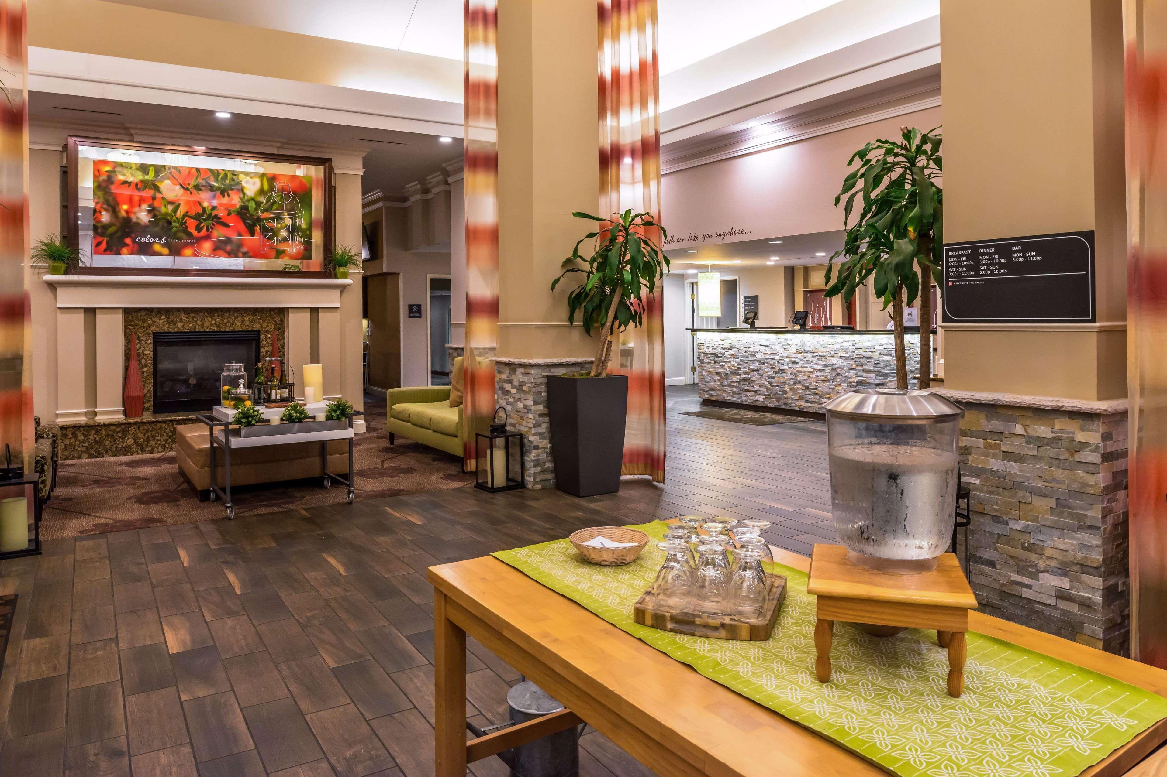Hilton Garden Inn Detroit Саутфилд Екстериор снимка