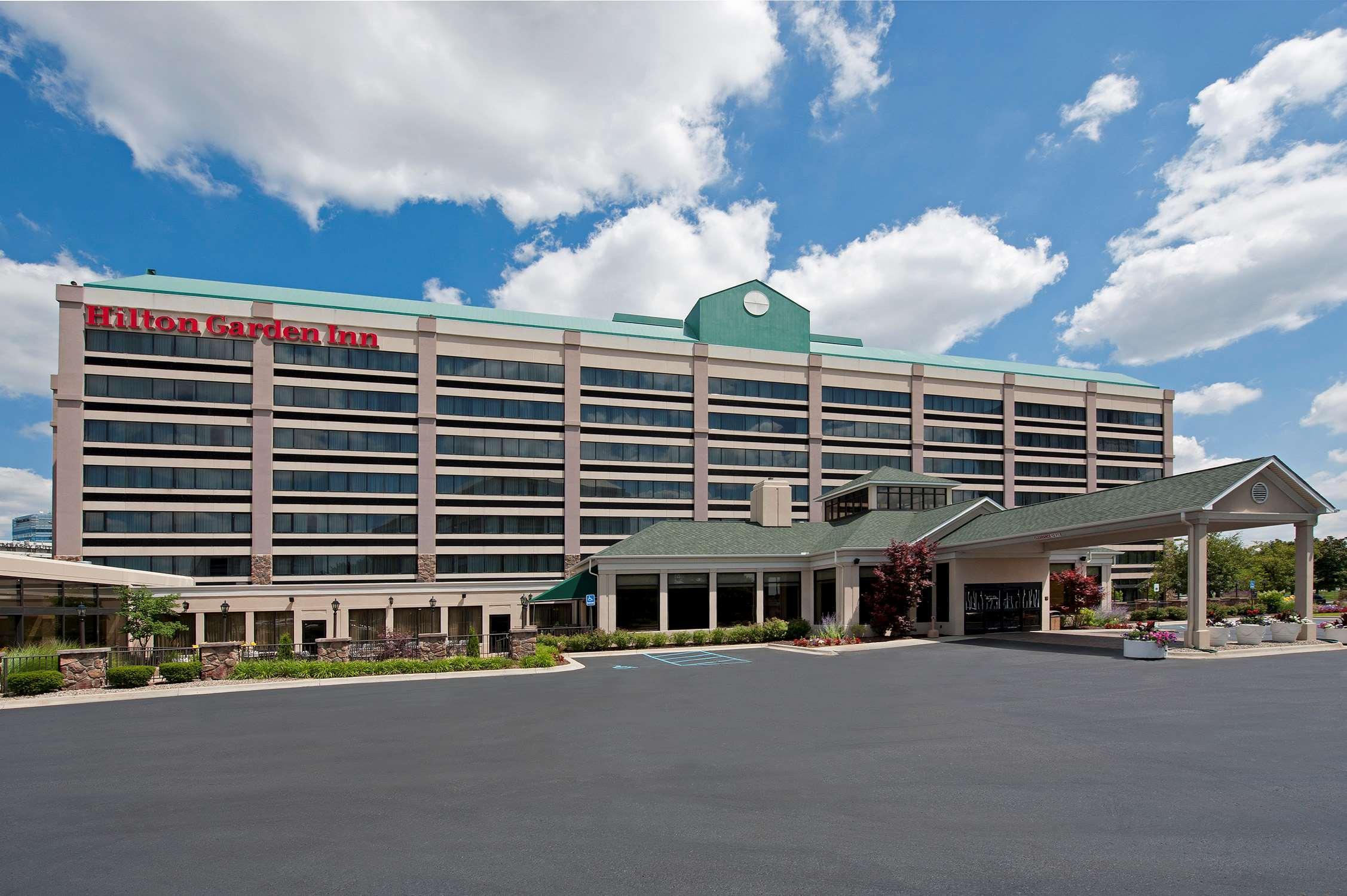 Hilton Garden Inn Detroit Саутфилд Екстериор снимка