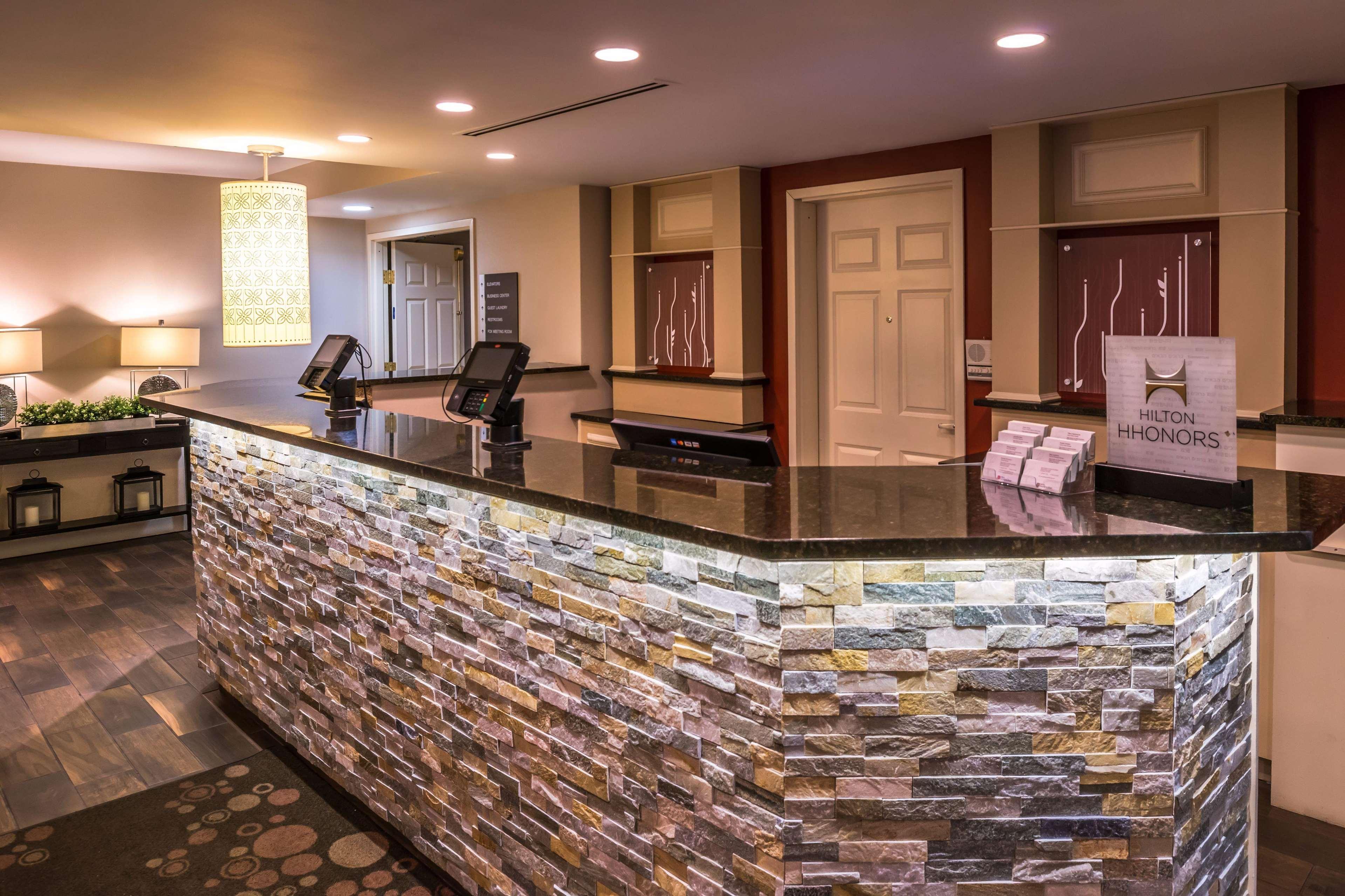 Hilton Garden Inn Detroit Саутфилд Екстериор снимка