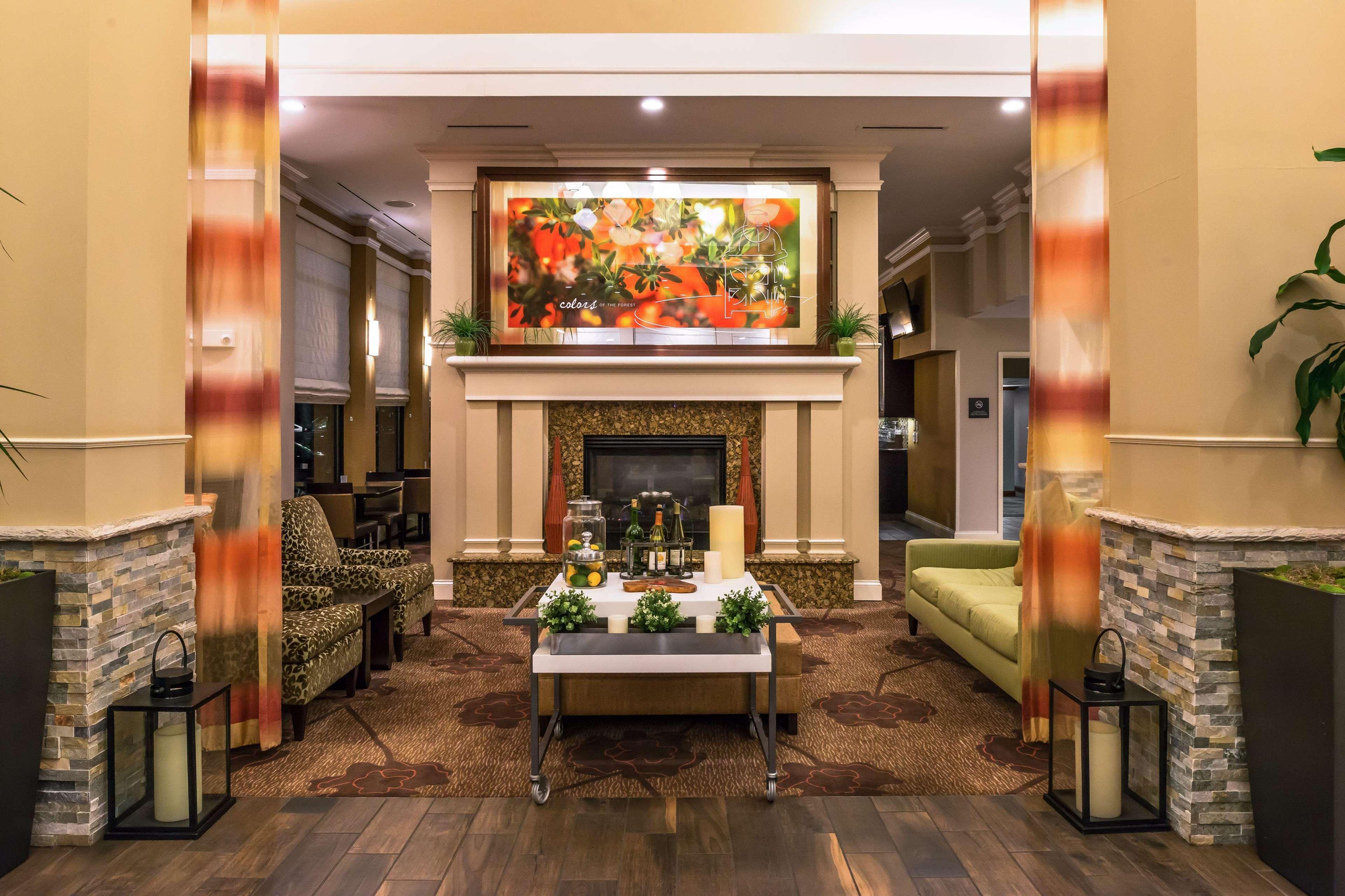 Hilton Garden Inn Detroit Саутфилд Екстериор снимка