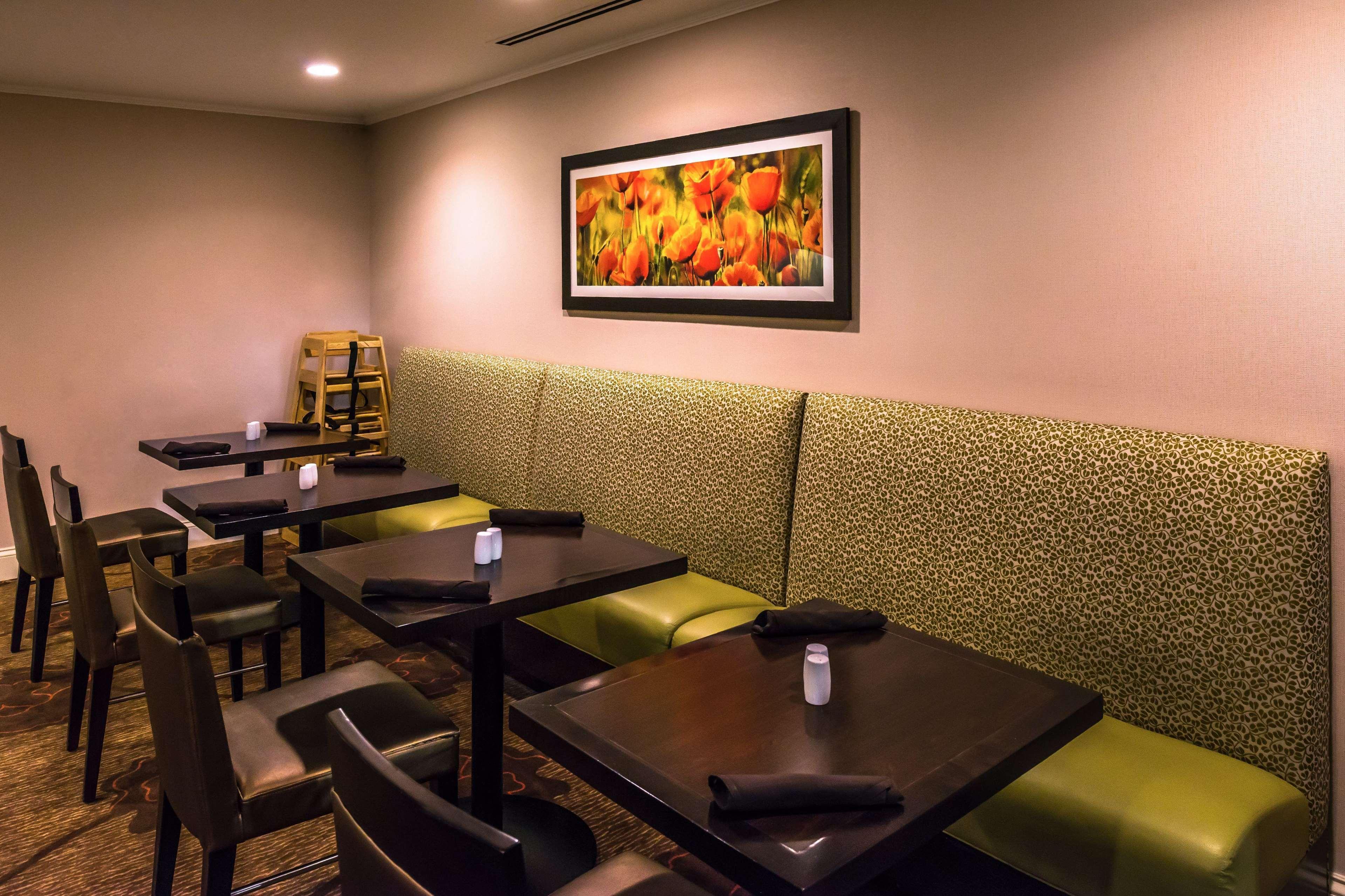 Hilton Garden Inn Detroit Саутфилд Екстериор снимка