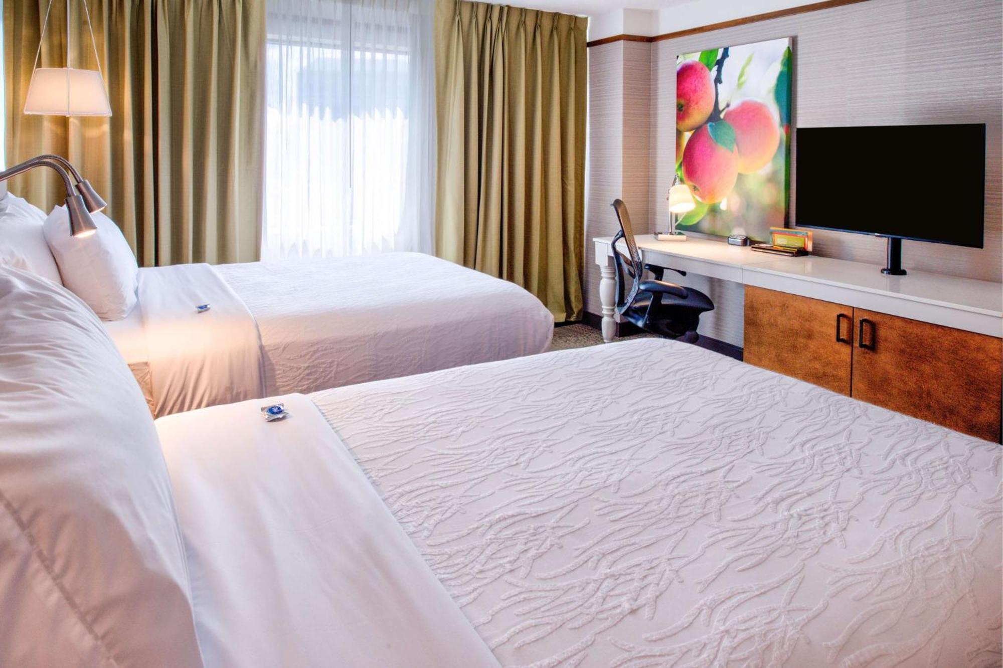 Hilton Garden Inn Detroit Саутфилд Екстериор снимка