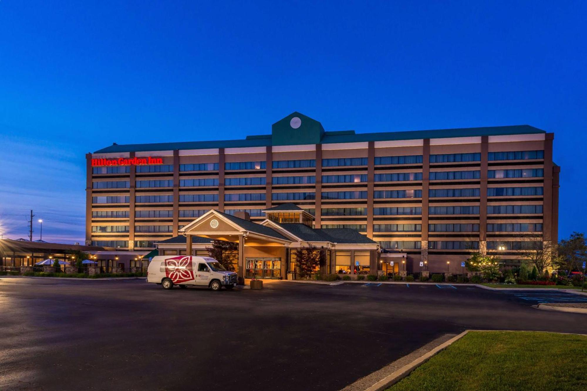 Hilton Garden Inn Detroit Саутфилд Екстериор снимка