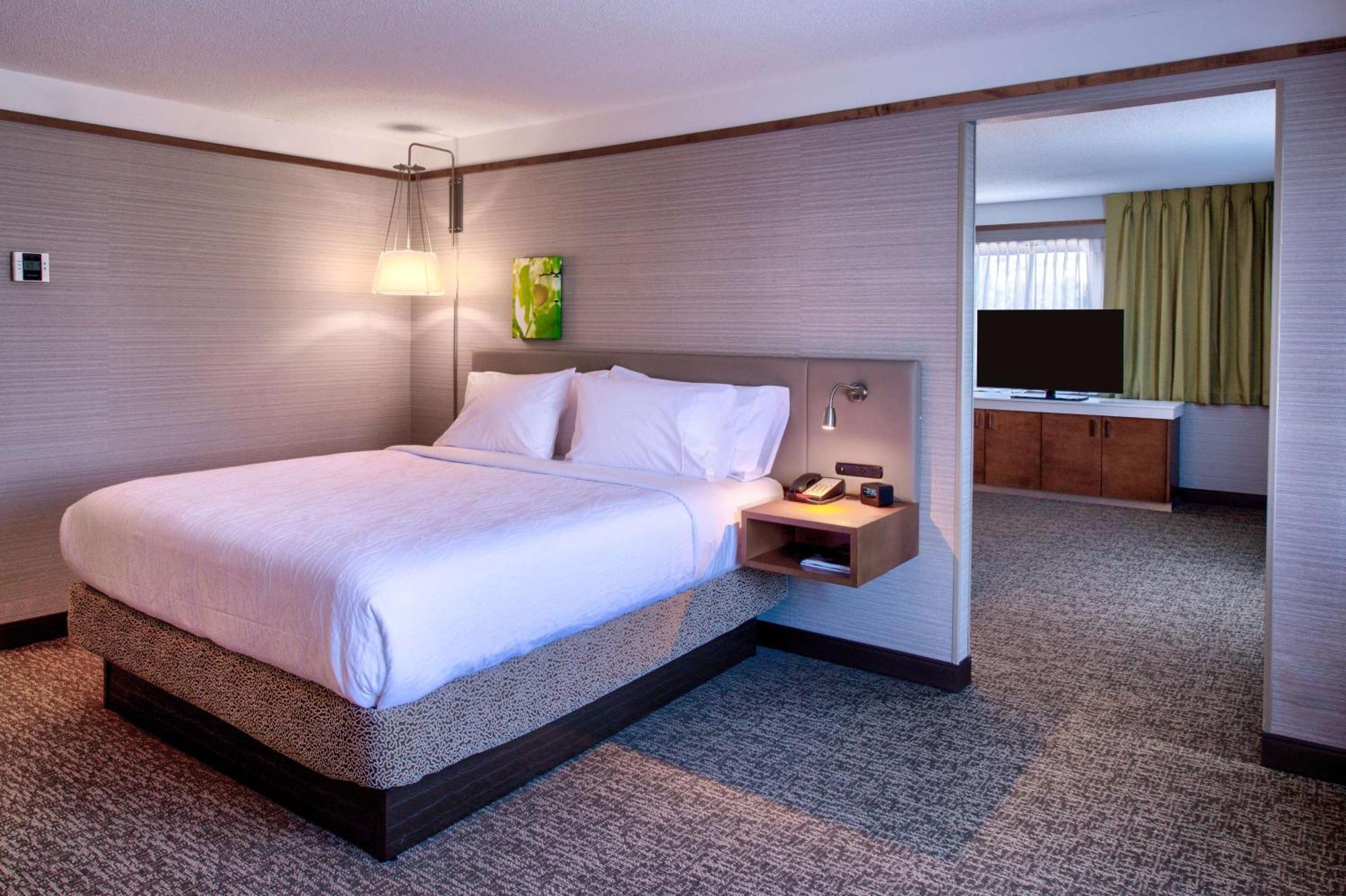 Hilton Garden Inn Detroit Саутфилд Екстериор снимка