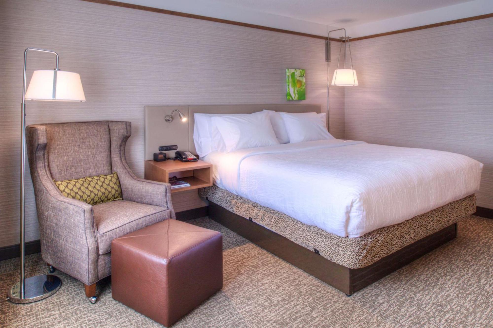 Hilton Garden Inn Detroit Саутфилд Екстериор снимка
